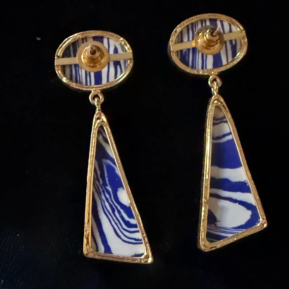 Blue and White Patterned Triangle Gold Border Dangling Statement Post Earrings - Picture 13 of 16